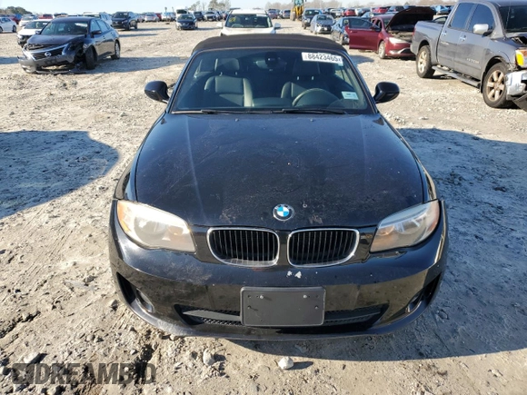 2013 BMW 1 Series 128i z VIN WBAUN1C52DVR01683, wystawiony jako Copart lot #88423465 z przebiegiem 111 157 mil mil oraz Szkoda całkowita • Salvage title. Historia ofert i sprzedaży dostępna na DreamBid. Obrazek 5.