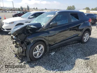 2019 Nissan Kicks S with VIN 3N1CP5CU3KL528984, listed as a Copart auction lot 47697585 with 61,289 mi miles and Salvage Title. Bid and sale history available at carsss.com. Image 1.