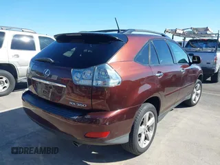 2008 Lexus RX 350 z VIN JTJHK31U482854230, wystawiony jako IAAI lot #41787950 z przebiegiem Nie podano mil oraz . Historia ofert i sprzedaży dostępna na DreamBid. Obrazek 16.