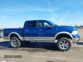 2009 Dodge 1500 SLT z VIN 1D3HV13T29S788076, wystawiony jako IAAI lot #42216162 z przebiegiem 224 422 mil mil oraz . Historia ofert i sprzedaży dostępna na DreamBid. Obrazek 13.