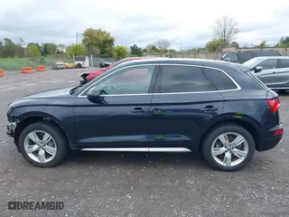 2018 Audi Q5 Premium Plus with VIN WA1BNAFY3J2095957, listed as a IAAI auction lot 40531503 with 64,195 mi miles. Bid and sale history available at carsss.com. Image 15.