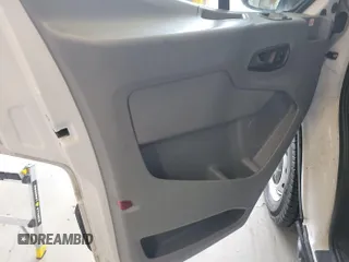 2019 Ford Transit with VIN 1FTYE1CG3KKB86885, listed as a IAAI auction lot 42907665 with 122,910 mi miles and . Bid and sale history available at DreamBid. Image 24.