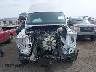 2021 Nissan NV Cargo SV z VIN 1N6BF0LY8MN809146, wystawiony jako IAAI lot #42005532 z przebiegiem 31 869 mil mil oraz . Historia ofert i sprzedaży dostępna na DreamBid. Obrazek 13.