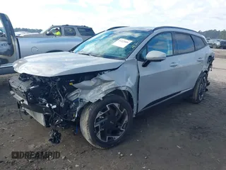 2025 Kia Sportage SX-Prestige z VIN 5XYK53DF5SG260370, wystawiony jako IAAI lot #41223856 z przebiegiem 5 643 mil mil oraz . Historia ofert i sprzedaży dostępna na DreamBid. Obrazek 18.