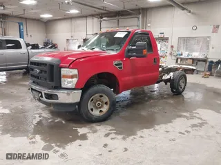 2009 Ford Super Duty F-250 XL with VIN 1FTNF21589EB14421, listed as a IAAI auction lot 41467275 with 84,836 mi miles. Bid and sale history available at carsss.com. Image 18.