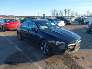 2020 Mercedes-Benz CLA 250 z VIN WDD5J4HB7LN043165, wystawiony jako IAAI lot #41586848 z przebiegiem 78 633 mil mil oraz . Historia ofert i sprzedaży dostępna na DreamBid. Obrazek 6.