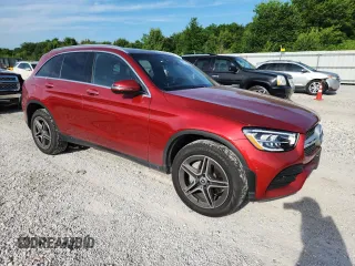 2021 Mercedes-Benz GLC 300 with VIN W1N0G8EB8MF872880, listed as a Copart auction lot 61309195 with 43,816 mi miles and Salvage title. Bid and sale history available at DreamBid. Image 4.