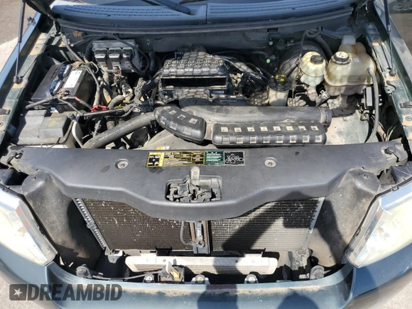 2004 Ford F-150 XL with VIN 1FTPX12574KD89674, listed as a Copart auction lot 58027845 with 235,719 mi miles and Clean title. Bid and sale history available at DreamBid. Image 11.