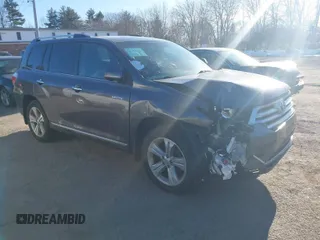 2012 Toyota Highlander Limited with VIN 5TDDK3EH3CS151170, listed as a IAAI auction lot 41710186 with 199,412 mi miles. Bid and sale history available at carsss.com. Image 1.