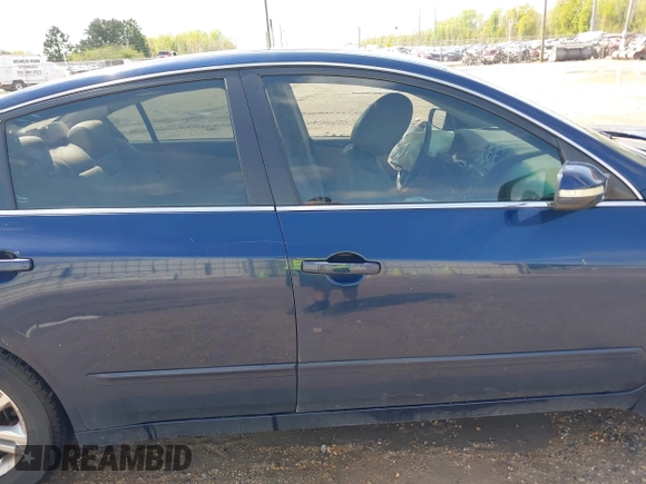 2010 Nissan Altima 2.5 S with VIN 1N4AL2AP4AN407154, listed as a IAAI auction lot 41856214 with 214,133 mi miles. Bid and sale history available at carsss.com. Image 14.