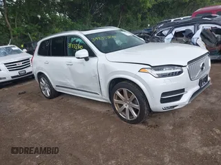 2019 Volvo XC90 Inscription with VIN YV4A22PL3K1491975, listed as a IAAI auction lot 39835300 with 54,060 mi miles. Bid and sale history available at carsss.com. Image 1.