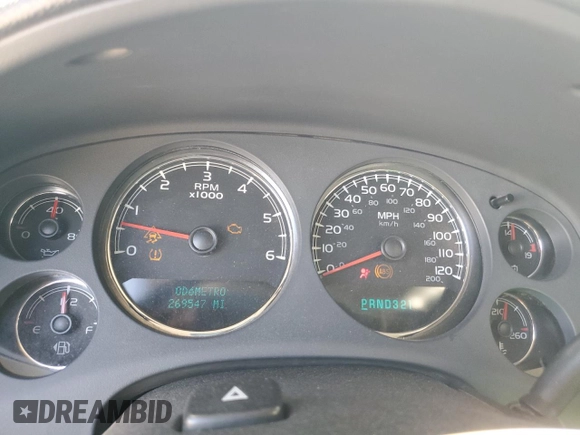 2007 Chevrolet Suburban LT with VIN 3GNFK16347G320334, listed as a Copart auction lot 69221524 with 269,547 mi miles and Salvage Title. Bid and sale history available at carsss.com. Image 9.