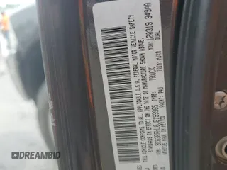 2018 Ram 3500 Big Horn z VIN 3C63RRHL0JG199965, wystawiony jako Copart lot #59881035 z przebiegiem 108 305 mil mil oraz Czysty tytuł • Clean title. Historia ofert i sprzedaży dostępna na DreamBid. Obrazek 13.