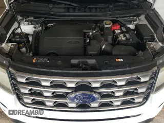 2017 Ford Explorer XLT with VIN 1FM5K8D81HGB68095, listed as a Copart auction lot 53816325 with 118,617 mi miles and Salvage Title. Bid and sale history available at DreamBid. Image 12.