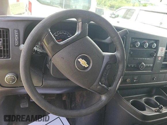 2012 Chevrolet Express Cargo с VIN 1GCWGFCAXC1164237, выставлен на аукционе IAAI как лот 42620003 с пробегом 219 226 миль миль и . История ставок и продаж доступна на DreamBid. Изображение 35.