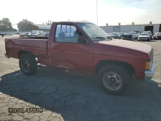 1989 Nissan Hardbody z VIN 1N6ND11S0KC342434, wystawiony jako Copart lot #71089274 z przebiegiem 300 076 mil mil oraz Szkody całkowita. Historia ofert i sprzedaży dostępna na DreamBid. Obrazek 4.