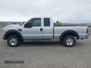 2008 Ford Super Duty F-250 SRW XL with VIN 1FTSX21548EA50876, listed as a IAAI auction lot 41540247 with 263,132 mi miles. Bid and sale history available at carsss.com. Image 14.