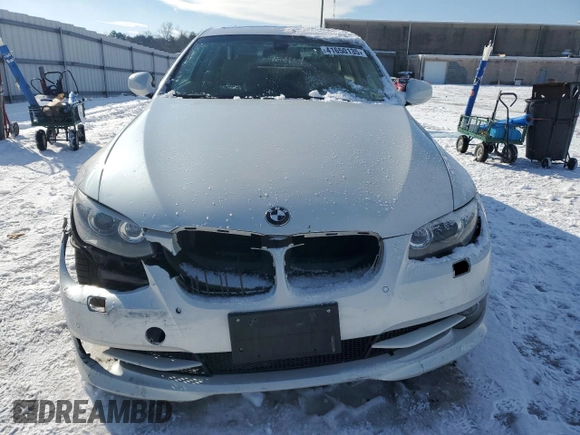 2013 BMW 3 Series 328i xDrive with VIN WBAKF3C50DJ385590, listed as a Copart auction lot 41650135 with 117,066 mi miles and Salvage Title. Bid and sale history available at carsss.com. Image 5.