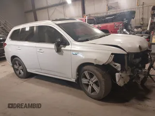 2018 Mitsubishi Outlander SEL с VIN JA4J24A58JZ031505, выставлен на аукционе IAAI как лот 42406966 с пробегом 100 004 миль миль и . История ставок и продаж доступна на DreamBid. Изображение 14.