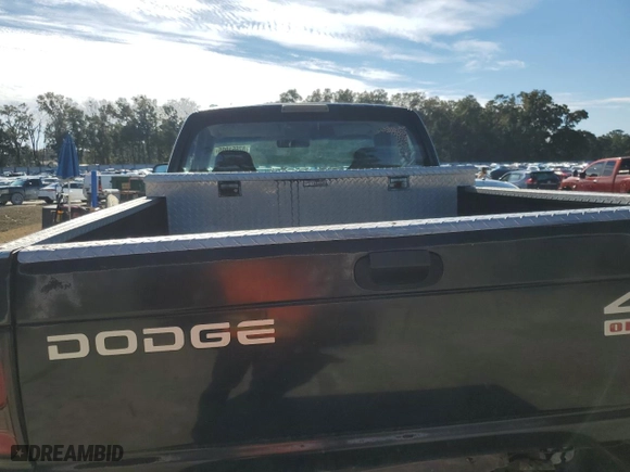 2001 Dodge Ram 1500 with VIN 1B7HF16Y61S318375, listed as a Copart auction lot 87651905 with 309,733 mi miles and Salvage Title. Bid and sale history available at carsss.com. Image 10.