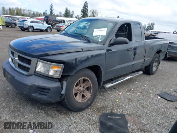 2008 Dodge Dakota с VIN 1D7HW32KX8S560888, выставлен на аукционе IAAI как лот 42025097 с пробегом 46 639 миль миль и . История ставок и продаж доступна на DreamBid. Изображение 17.