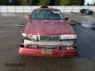 1996 Volvo 960 z VIN YV1KS9603T1085942, wystawiony jako Copart lot #81546584 z przebiegiem 149 865 mil mil oraz Szkody całkowita. Historia ofert i sprzedaży dostępna na DreamBid. Obrazek 5.