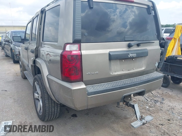 2006 Jeep Commander z VIN 1J8HG48K86C191324, wystawiony jako IAAI lot #42121472 z przebiegiem 220 098 mil mil oraz . Historia ofert i sprzedaży dostępna na DreamBid. Obrazek 3.