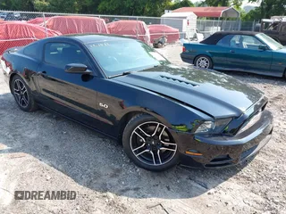 2014 Ford Mustang GT with VIN 1ZVBP8CF5E5320280, listed as a IAAI auction lot 42395056 with 150,944 mi miles and . Bid and sale history available at DreamBid. Image 1.