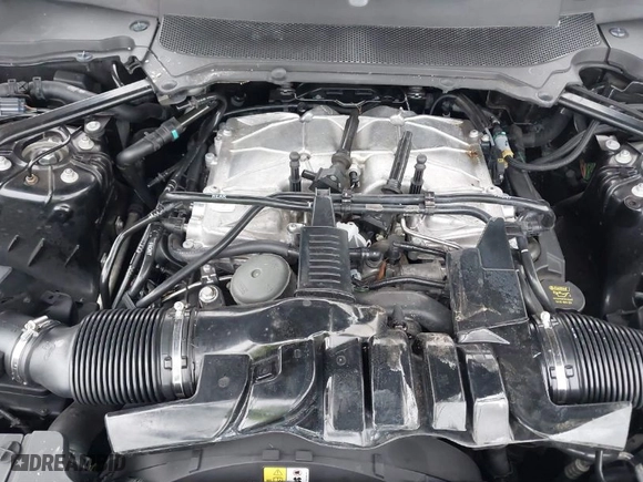 2017 Land Rover Range Rover Sport SE with VIN SALWG2FV3HA683007, listed as a IAAI auction lot 41377663 with 103,473 mi miles. Bid and sale history available at carsss.com. Image 10.