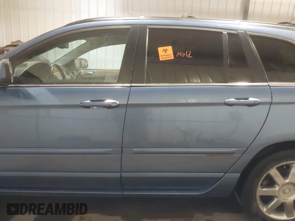 2007 Chrysler Pacifica Limited with VIN 2A8GF78XX7R201212, listed as a IAAI auction lot 40290920 with Not provided miles and . Bid and sale history available at DreamBid. Image 14.