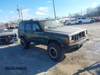 2001 Jeep Cherokee Sport with VIN 1J4FF58S41L619254, listed as a IAAI auction lot 41596384 with 180,826 mi miles and . Bid and sale history available at DreamBid. Image 1.