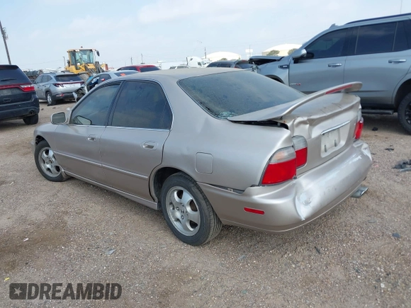 1997 Honda Accord Special Edition with VIN 1HGCD5609VA053062, listed as a IAAI auction lot 41956666 with 217,186 mi miles and . Bid and sale history available at carsss.com. Image 3.