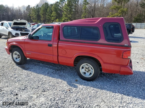 1996 Chevrolet S-10 with VIN 1GCCS14X2TK112862, listed as a Copart auction lot 87328404 with 74,417 mi miles and Salvage Title. Bid and sale history available at carsss.com. Image 2.