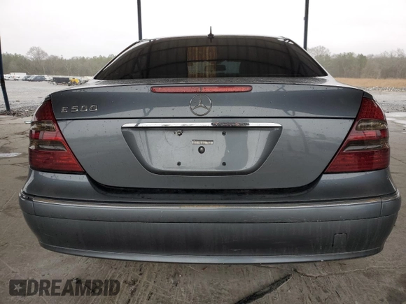 2006 Mercedes-Benz E 500 z VIN WDBUF70J96A963935, wystawiony jako Copart lot #45108905 z przebiegiem 204 278 mil mil oraz Szkoda całkowita • Salvage title. Historia ofert i sprzedaży dostępna na DreamBid. Obrazek 6.