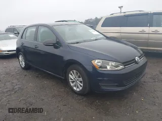 2016 Volkswagen Golf TSI SE z VIN 3VW217AU6GM032519, wystawiony jako IAAI lot #41476486 z przebiegiem 40 000 mil mil oraz . Historia ofert i sprzedaży dostępna na DreamBid. Obrazek 1.