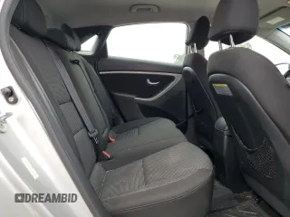 2013 Hyundai Elantra с VIN KMHD35LE1DU051336, выставлен на аукционе Copart как лот 58226465 с пробегом 124 894 миль миль и Списание • Salvage title. История ставок и продаж доступна на DreamBid. Изображение 10.