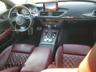 2017 Audi S7 Premium Plus z VIN WAUWFAFC5HN055118, wystawiony jako Copart lot #84344914 z przebiegiem 60 750 mil mil oraz Szkody całkowita. Historia ofert i sprzedaży dostępna na DreamBid. Obrazek 8.