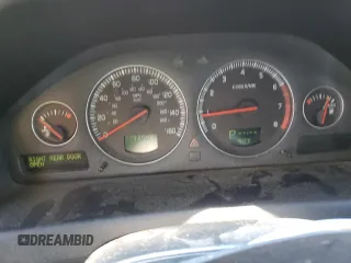 2006 Volvo V70 with VIN YV1SW612462557057, listed as a Copart auction lot 64037084 with 133,748 mi miles and Salvage Title. Bid and sale history available at carsss.com. Image 9.