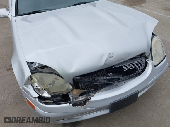 2004 Mercedes-Benz SLK 230/320 with VIN WDBKK65F44F311256, listed as a IAAI auction lot 42211336 with 66,484 mi miles and . Bid and sale history available at DreamBid. Image 6.