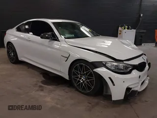 2015 BMW M4 z VIN WBS3R9C56FK331802, wystawiony jako IAAI lot #42263547 z przebiegiem 123 691 mil mil oraz . Historia ofert i sprzedaży dostępna na DreamBid. Obrazek 1.