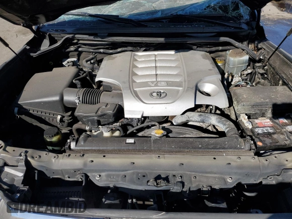2016 Toyota Land Cruiser z VIN JTMCY7AJ4G4047685, wystawiony jako Copart lot #86186214 z przebiegiem 174 064 mil mil oraz Szkoda całkowita • Salvage title. Historia ofert i sprzedaży dostępna na DreamBid. Obrazek 12.