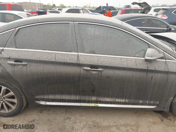 2015 Hyundai Sonata 2.4L Limited with VIN 5NPE34AF8FH243557, listed as a IAAI auction lot 41828576 with 95,261 mi miles. Bid and sale history available at carsss.com. Image 13.