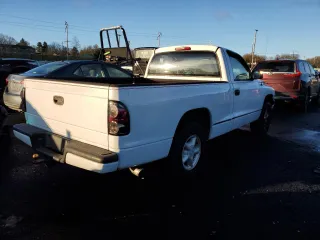 1999 Dodge Dakota SLT with VIN 1B7FL26X6XS142370, listed as a Copart auction lot 84569414 with 154,902 mi miles and Clean Title. Bid and sale history available at carsss.com. Image 3.