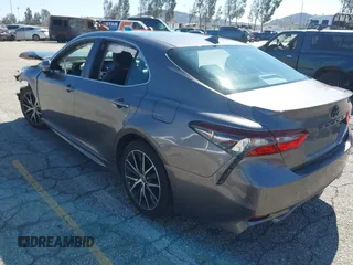 2021 Toyota Camry SE Nightshade with VIN 4T1T11AK4MU568827, listed as a IAAI auction lot 41640231 with 59,905 mi miles and . Bid and sale history available at DreamBid. Image 3.