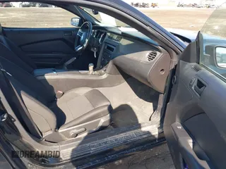 2013 Ford Mustang V6 with VIN 1ZVBP8AM3D5235860, listed as a IAAI auction lot 41778077 with 163,671 mi miles and . Bid and sale history available at DreamBid. Image 5.