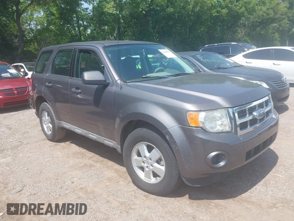 2009 Ford Escape XLS z VIN 1FMCU02729KC33600, wystawiony jako IAAI lot #42469557 z przebiegiem 185 605 mil mil oraz . Historia ofert i sprzedaży dostępna na DreamBid. Obrazek 1.