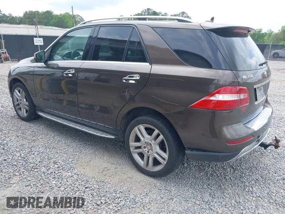 2013 Mercedes-Benz M ML 350 with VIN 4JGDA5HB4DA244103, listed as a IAAI auction lot 42106199 with 145,464 mi miles. Bid and sale history available at carsss.com. Image 3.