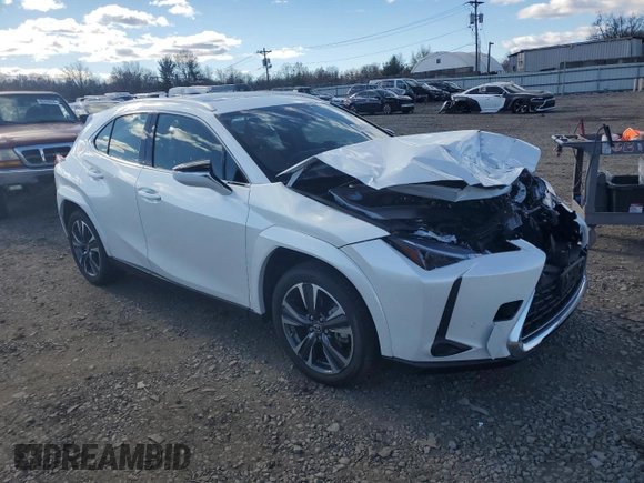 2024 Lexus UX 250h Premium z VIN JTHP9JBH0R2079022, wystawiony jako Copart lot #80049064 z przebiegiem Nie podano mil oraz Szkoda całkowita • Salvage title. Historia ofert i sprzedaży dostępna na DreamBid. Obrazek 4.
