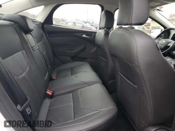 2016 Ford Focus SE z VIN 1FADP3F2XGL223796, wystawiony jako Copart lot #52567505 z przebiegiem Nie podano mil oraz Szkoda całkowita • Salvage title. Historia ofert i sprzedaży dostępna na DreamBid. Obrazek 10.