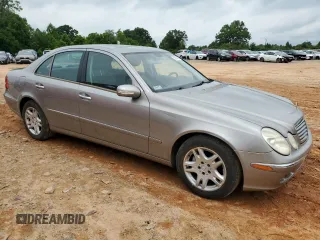 2006 Mercedes-Benz E 350 z VIN WDBUF56J66A826348, wystawiony jako Copart lot #58839005 z przebiegiem 167 738 mil mil oraz Szkoda całkowita • Salvage title. Historia ofert i sprzedaży dostępna na DreamBid. Obrazek 4.